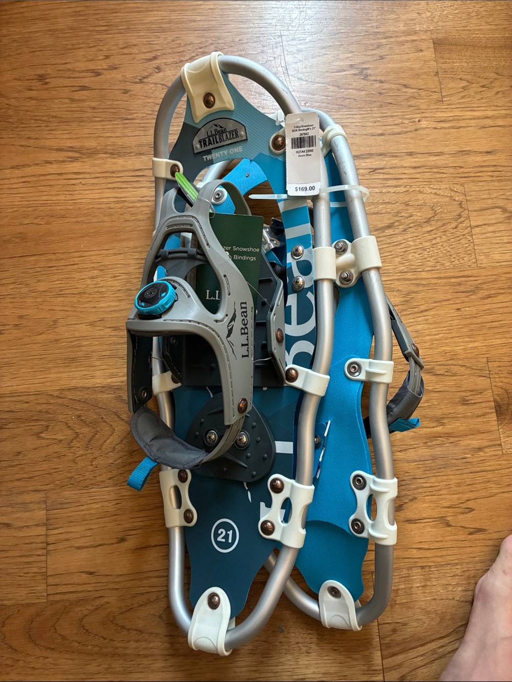L.L.Bean 21 inch Trailblazer snowshoes